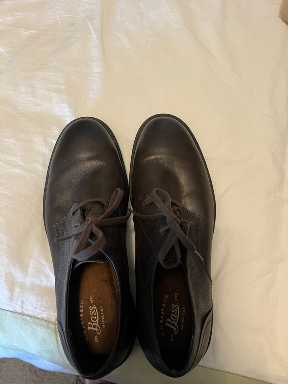 Bass Men’s Dark Brown Leather Chukka Boots